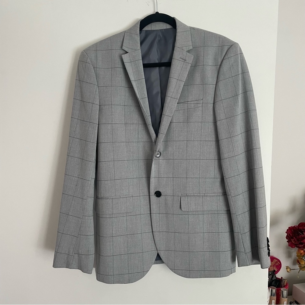 H&M Slim Fit Windowpane Blazer​​​​ - Picture 2 of 2